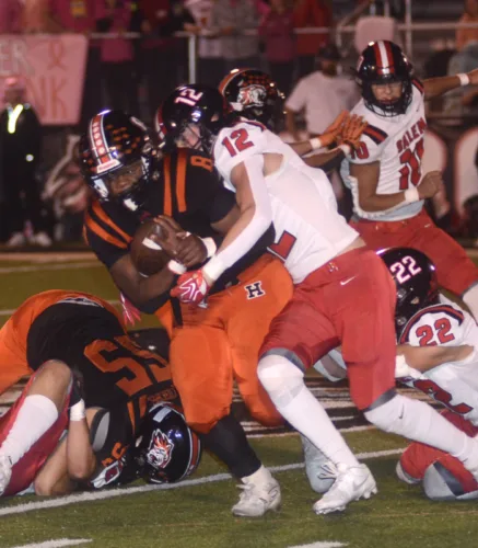 Howland hands Salem its first loss of the season
